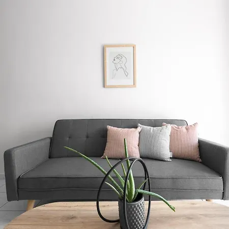 Apartment Railway, Nilie Hospitality Mgmt